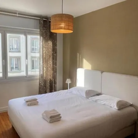 Fabulous For 4 Pers In Faidherbe Sreet In Front Of Flandres Station Lille