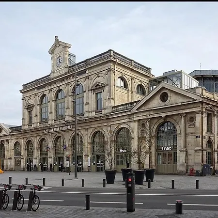 Fabulous For 4 Pers In Faidherbe Sreet In Front Of Flandres Station *
